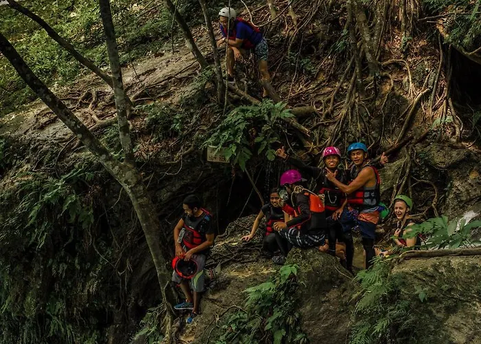 Chief Mau Cebu * Moalboal