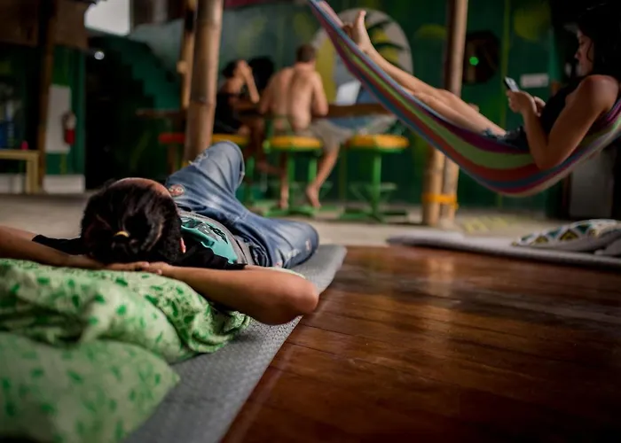 Chief Mau Cebu Vandrerhjem Moalboal