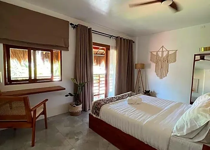 Chief Mau Cebu Hostel Moalboal